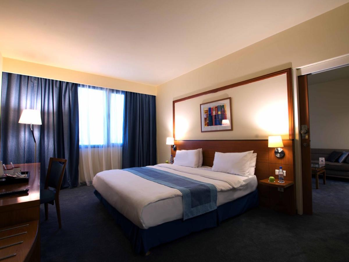 ביירות Lancaster Tamar Hotel- Hadath מראה חיצוני תמונה